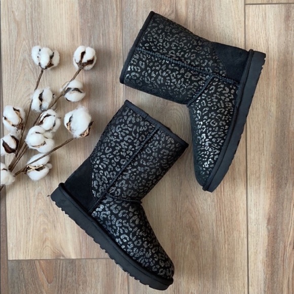 🌴🔆UGG- CLASSIC SHORT SNOW LEOPARD BOOTS🔆🌴 - Picture 9 of 13